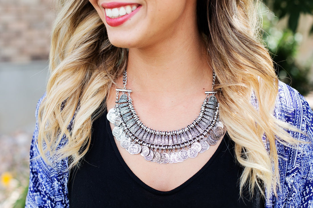 70+ Symbolic Necklaces with Meaning in 2022