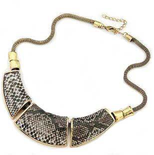 Luxury Snake Necklace Pendant-Necklaces-Innovato Design-Innovato Design