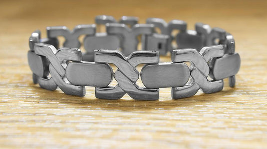 Stainless Steel Jewelry - Pros and Cons