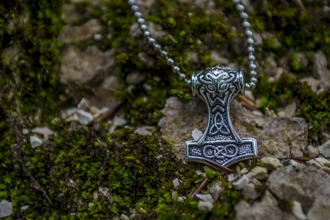 18 of The Best Mjolnir Pendant Necklaces for All Thor's Hammer Fans