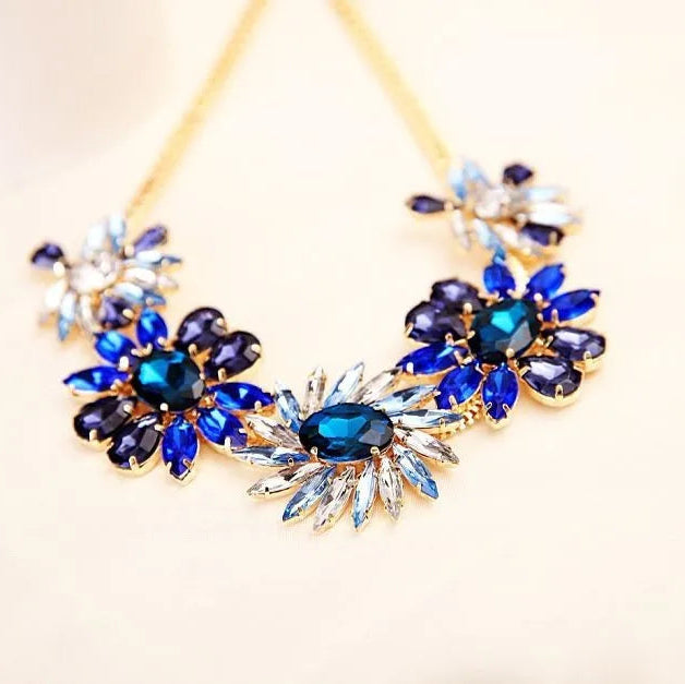 Fashion Charm Colorful Rhinestones Crystal Stone Flower Statement Bib Necklace