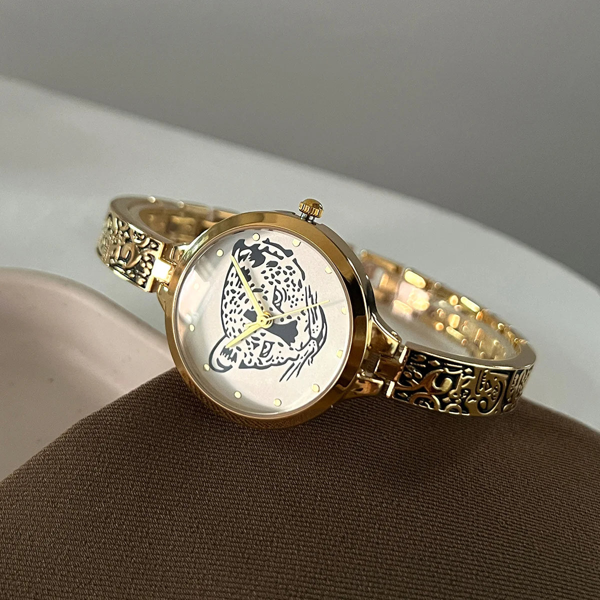 Waterproof Leopard Shining Cubic-Zirconia-Studded Stainless Steel Band Fashion Hip-hop Quartz Watch