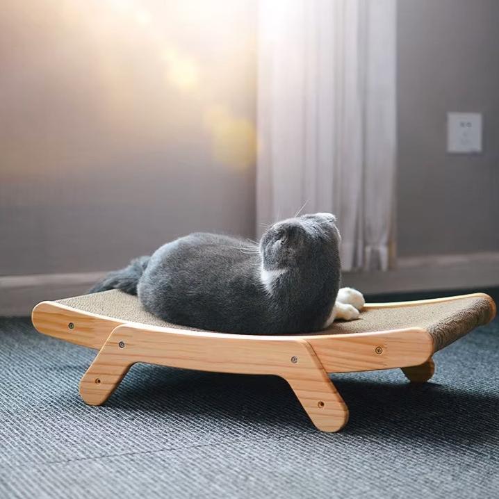 Innovato Design - Multifunctional Cat Wooden Board For Scratching, Resting And Playing