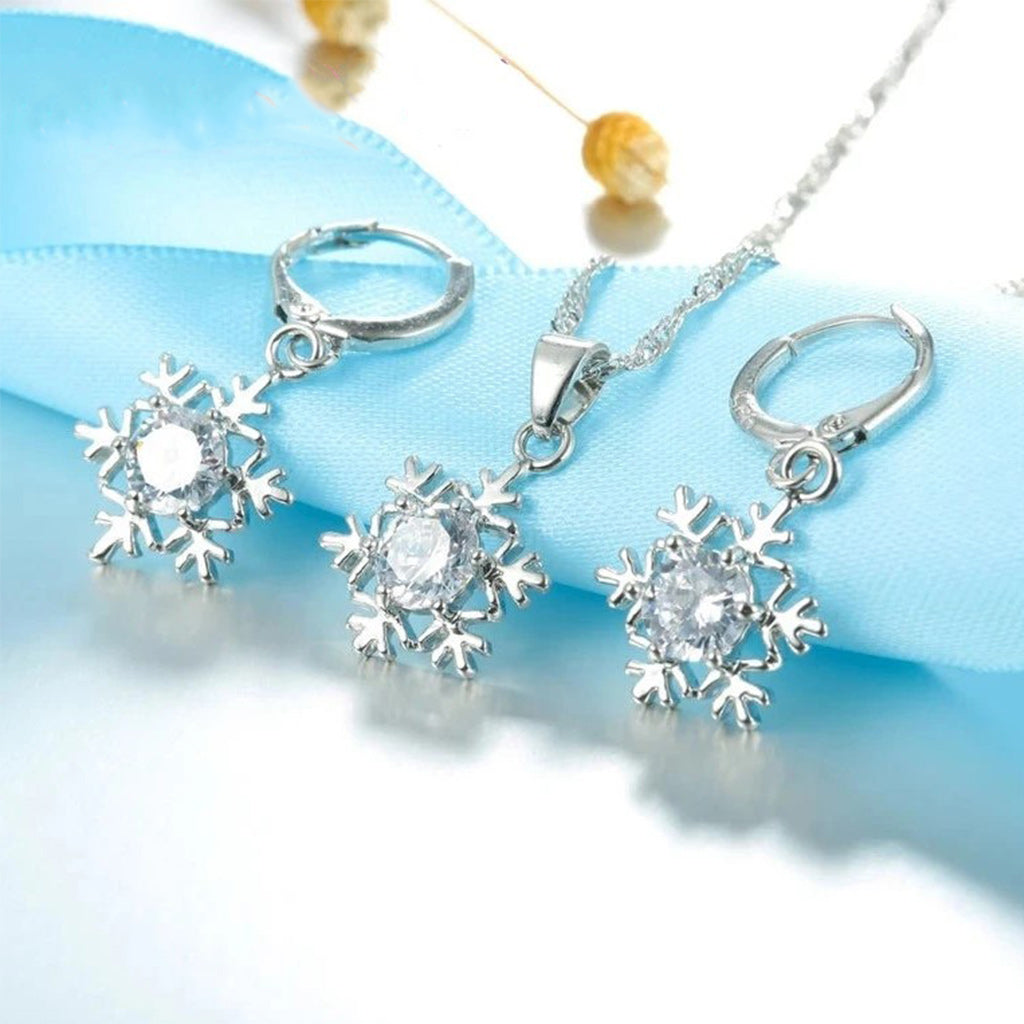 Austrian Crystal Snowflake Flower Pendant Necklace Earrings Set