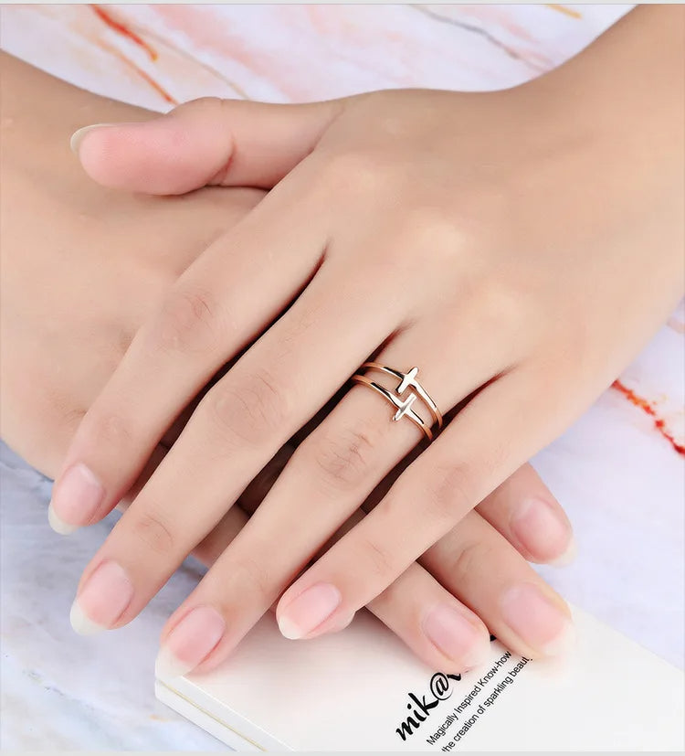 Women Elegant 18K Rose Gold Stainless Steel Double Cross Ring Christian Fashion Wedding Engagement Band