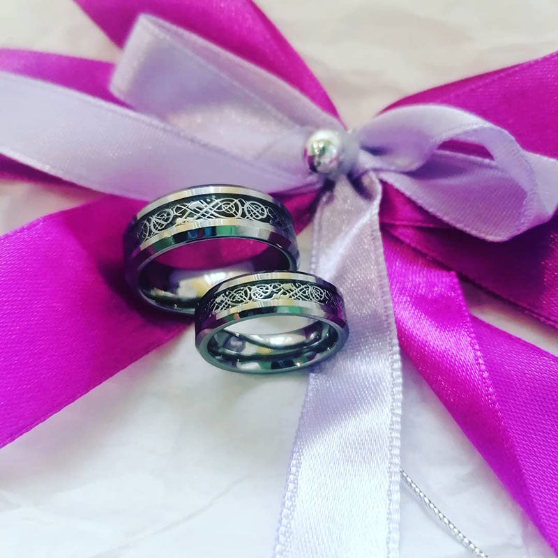 His & Her's 8MM/6MM The Celtic DRAGON Design Tungsten Carbide Wedding Band Ring Set-Rings-Innovato Design-6-5-Innovato Design