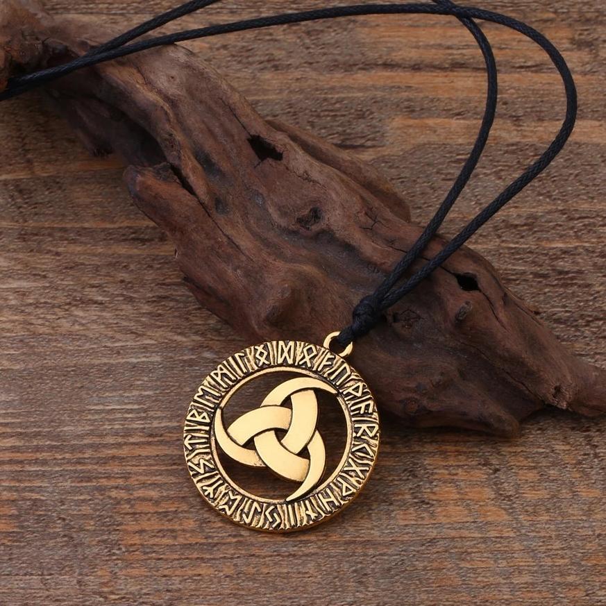 Scandinavian Valknut Design with Trinity Knot-Necklaces-Innovato Design-Silver-Innovato Design