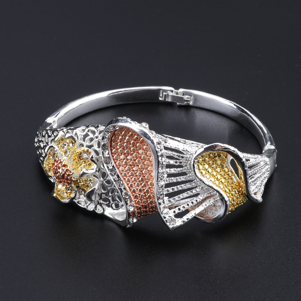 Retro Flower Crystal Necklace, Bracelet, Earrings & Ring Wedding Statement Jewelry Set-Jewelry Sets-Innovato Design-Silver-Innovato Design