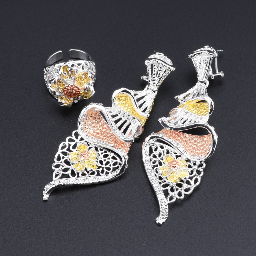 Retro Flower Crystal Necklace, Bracelet, Earrings & Ring Wedding Statement Jewelry Set-Jewelry Sets-Innovato Design-Silver-Innovato Design