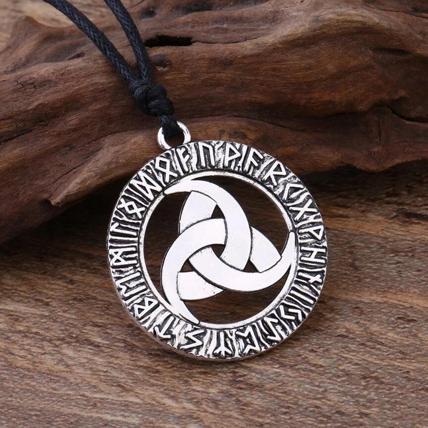 Scandinavian Valknut Design with Trinity Knot-Necklaces-Innovato Design-Silver-Innovato Design