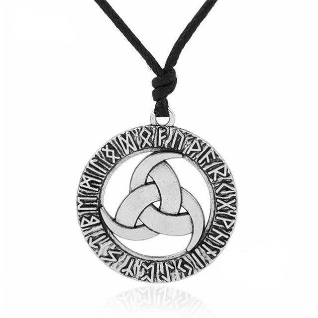 Scandinavian Valknut Design with Trinity Knot-Necklaces-Innovato Design-Silver-Innovato Design